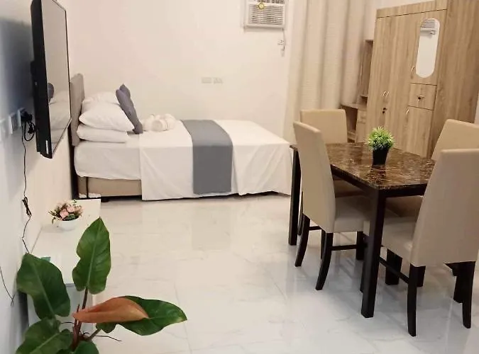 Aparthotel M&m Royal Oceancrest Mactan 3*