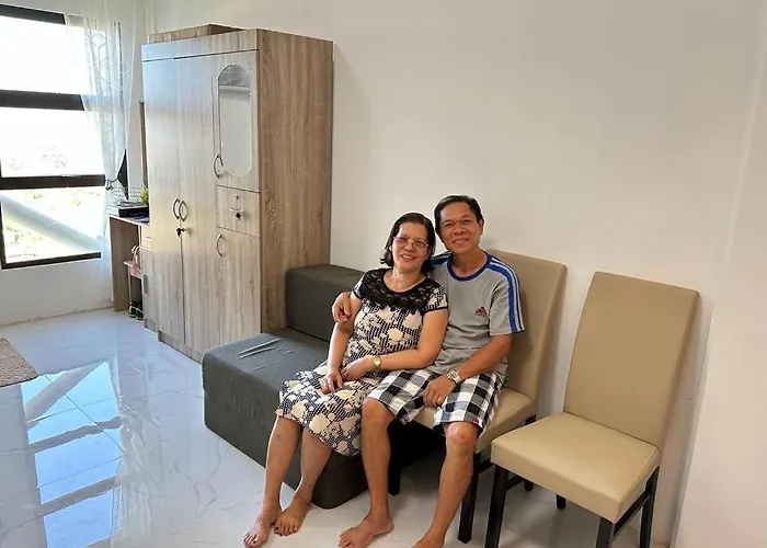 M&m Royal Oceancrest Mactan Aparthotel 3*